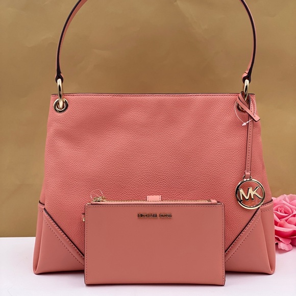 Michael Kors Nicole Shoulder Bag & Wallet Set - Picture 2 of 11